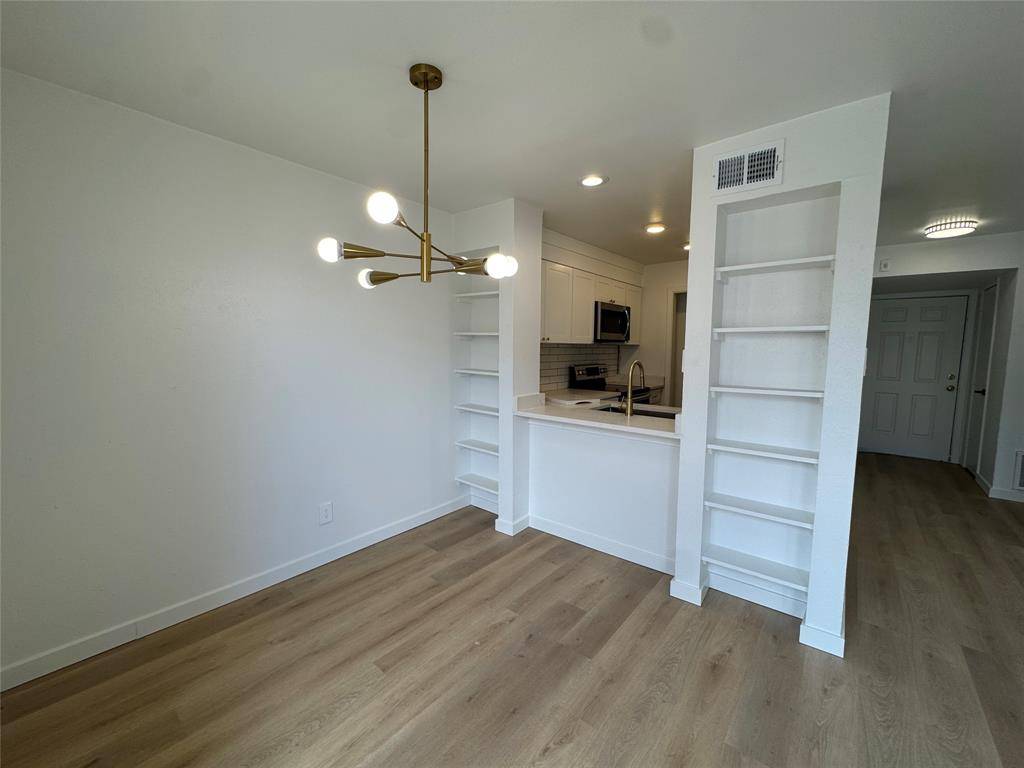 5510 Boca Raton Boulevard #431, Fort Worth, TX 76112