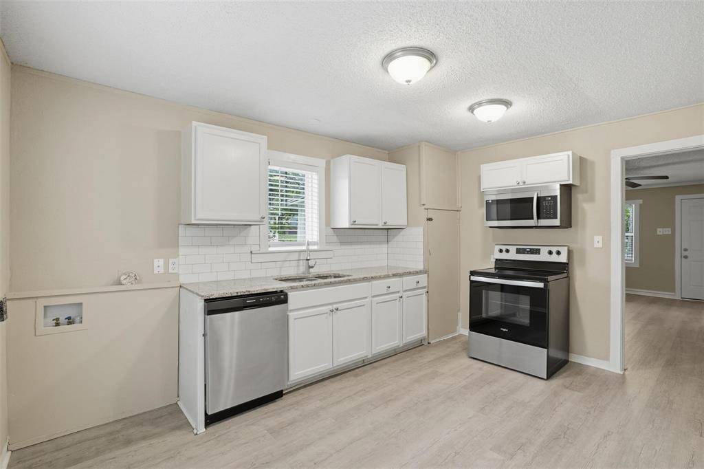 500 E Heron Street, Denison, TX 75021