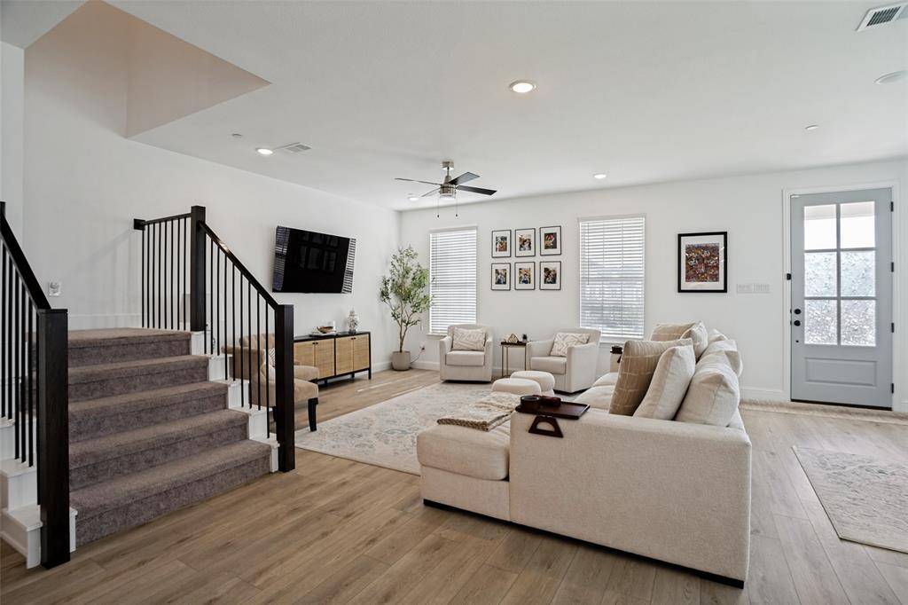 8875 Stablehand Mews, Frisco, TX 75035