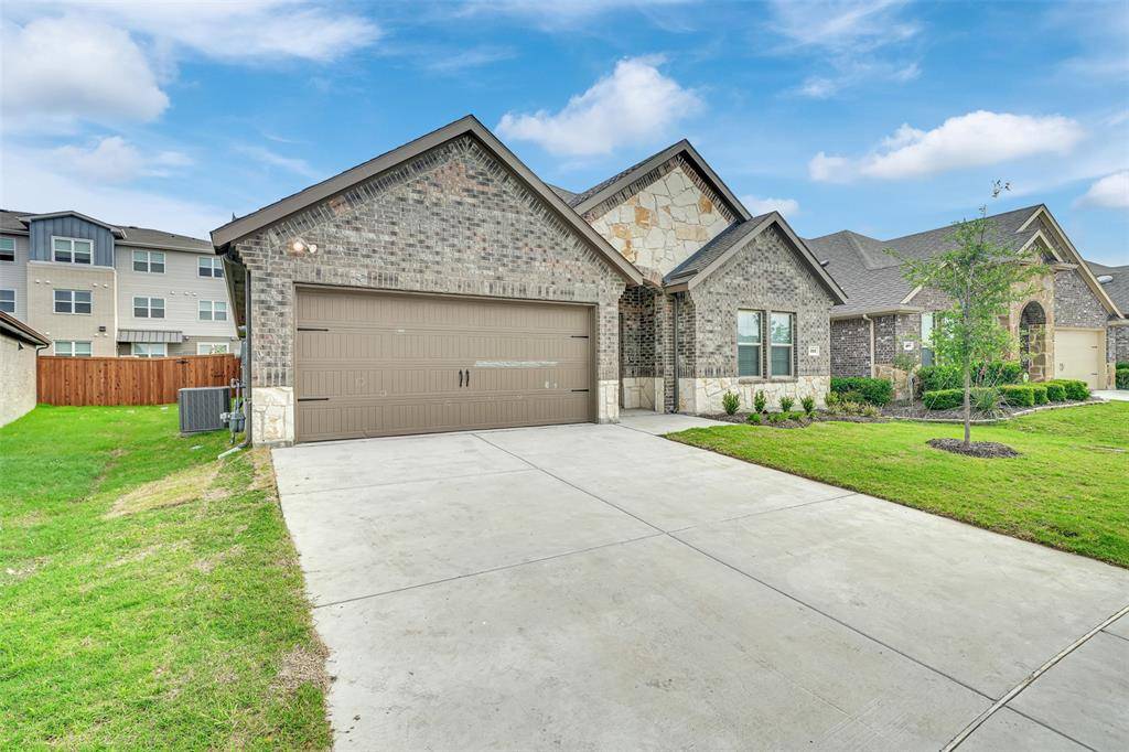 312 Pleasant Hill Lane, Fate, TX 75189