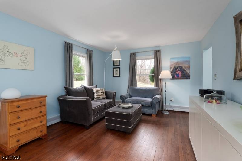 957 Cherry Hill Rd, Montgomery Twp., NJ 08540