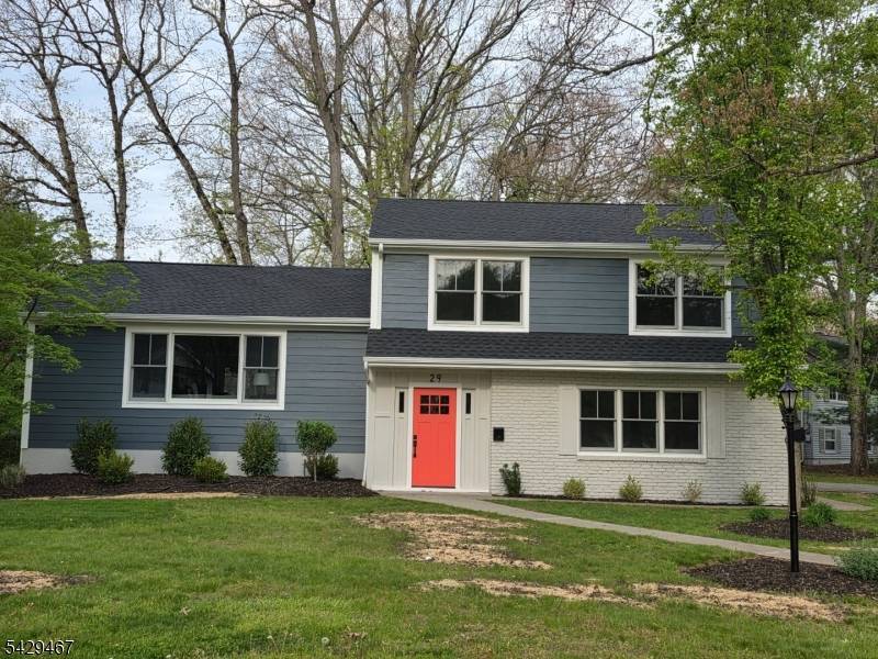 29 Heron Rd, Livingston Twp., NJ 07039