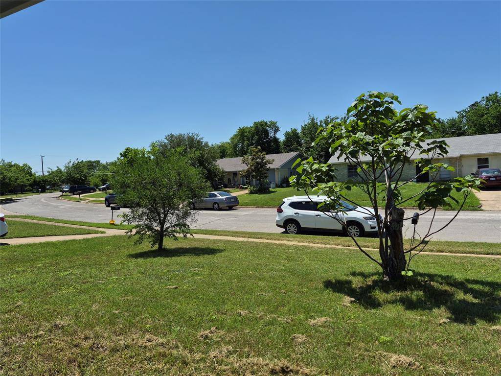 117 Yorkshire Drive, Cedar Hill, TX 75104