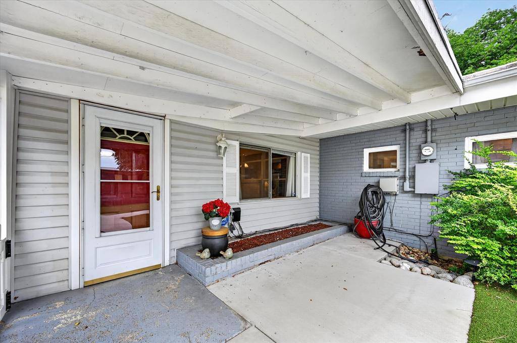 1603 William Brewster Street, Irving, TX 75061