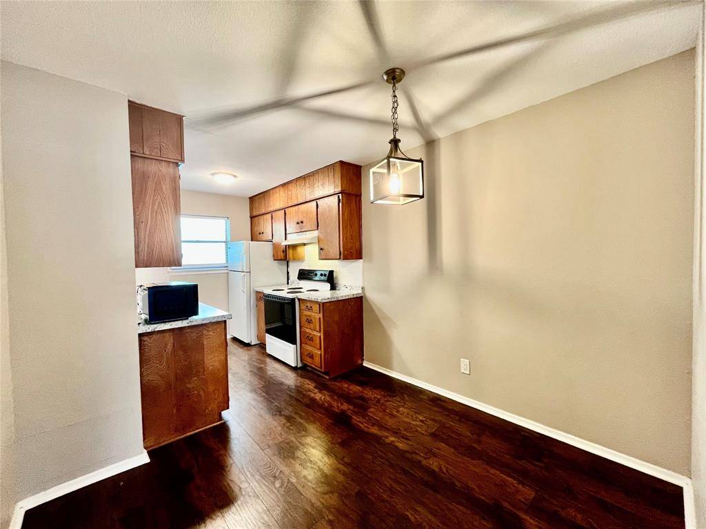 1107 N Locust Street #4, Denton, TX 76201