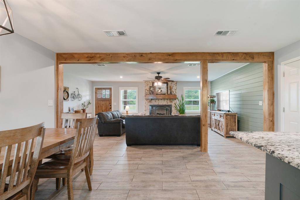 4781 Farm Road 79, Paris, TX 75460