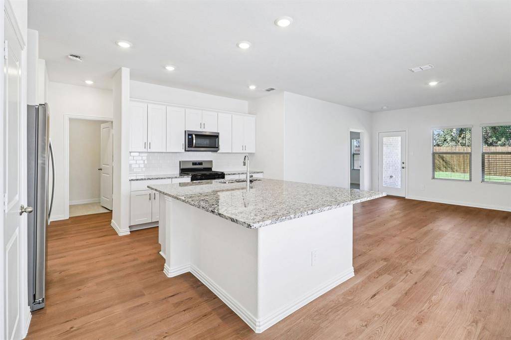 2125 Rannoch Street, Sherman, TX 75092