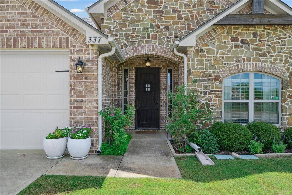 337 Kingdom Boulevard, Lindale, TX 75771