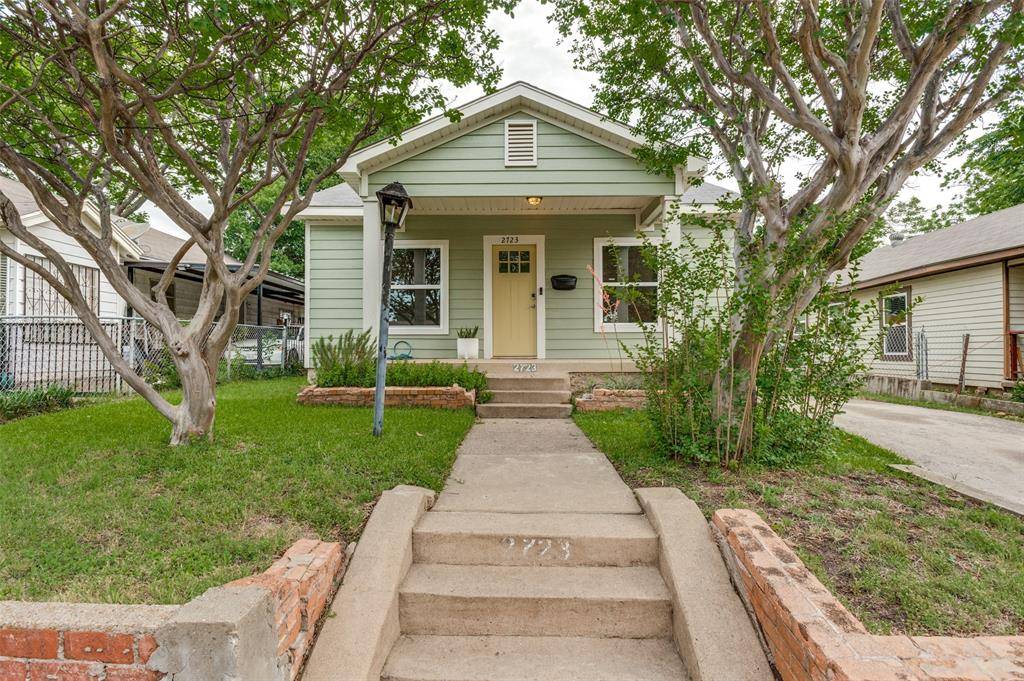 2723 Sharon Street, Dallas, TX 75211