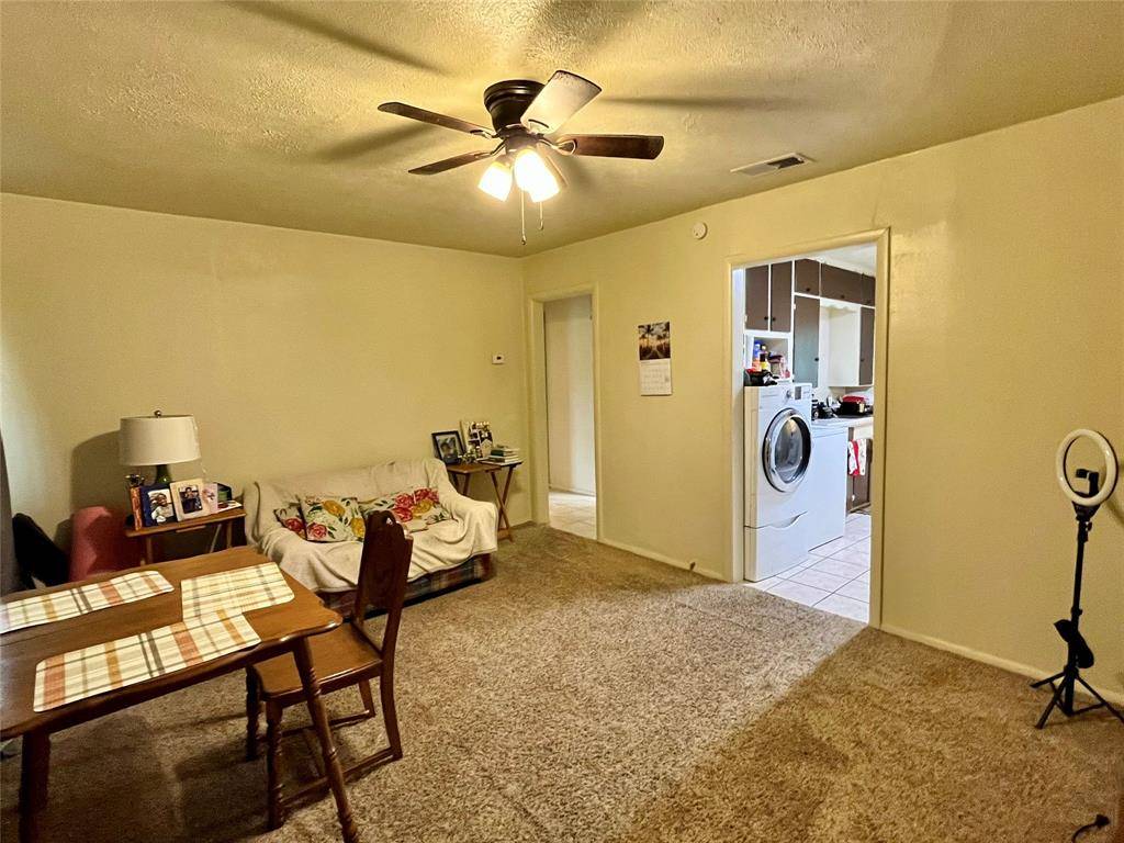 1612 Wayne Street, Denton, TX 76209