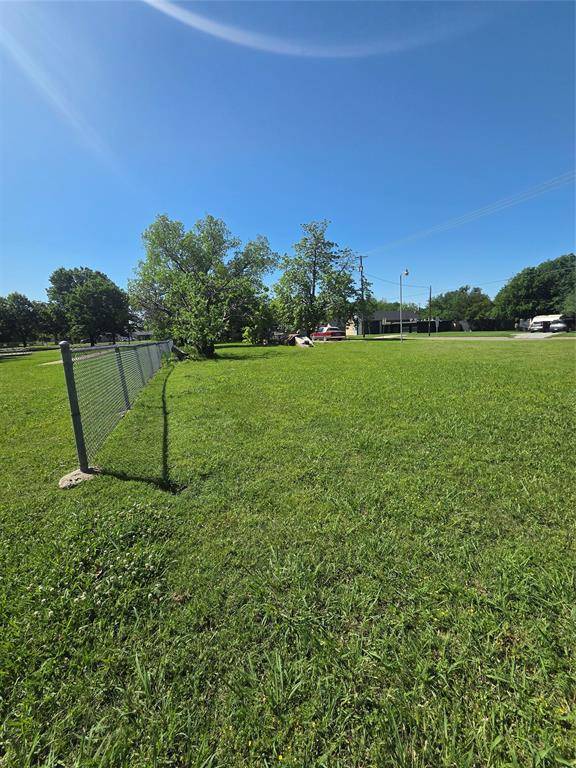 500 E Evergreen Street, Sherman, TX 75090