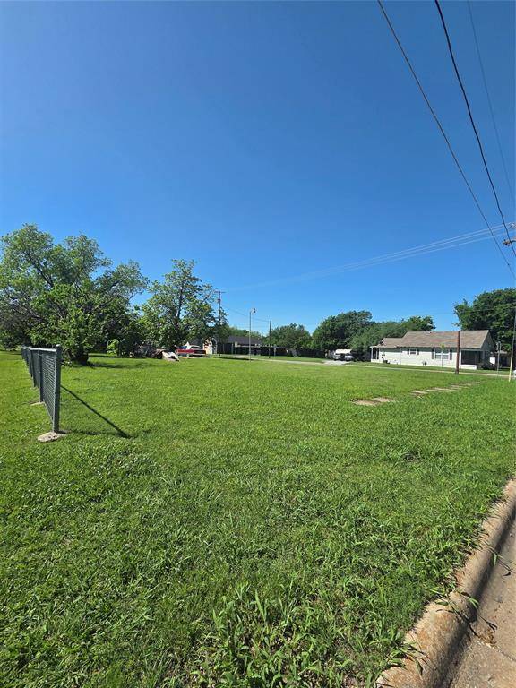 500 E Evergreen Street, Sherman, TX 75090