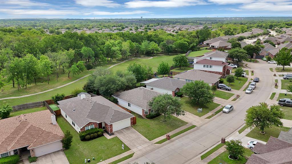 1405 Oak Hollow Lane, Anna, TX 75409