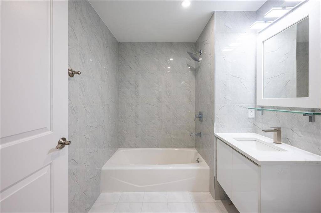 643 5th AVE #5A, Brooklyn, NY 11215