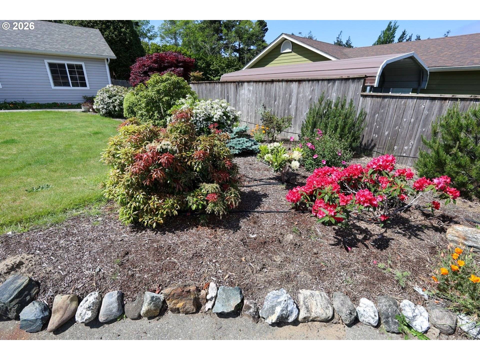 1077 PIRATES CT, Coos Bay, OR 97420