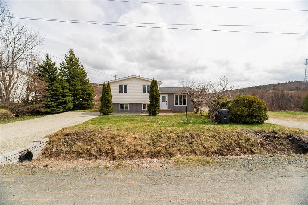 9 Bessos Road, Conception Bay South, NL A1X 7T3