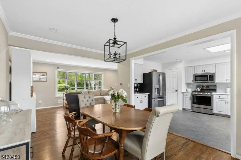 39 Surrey Ln, Berkeley Heights Twp., NJ 07922