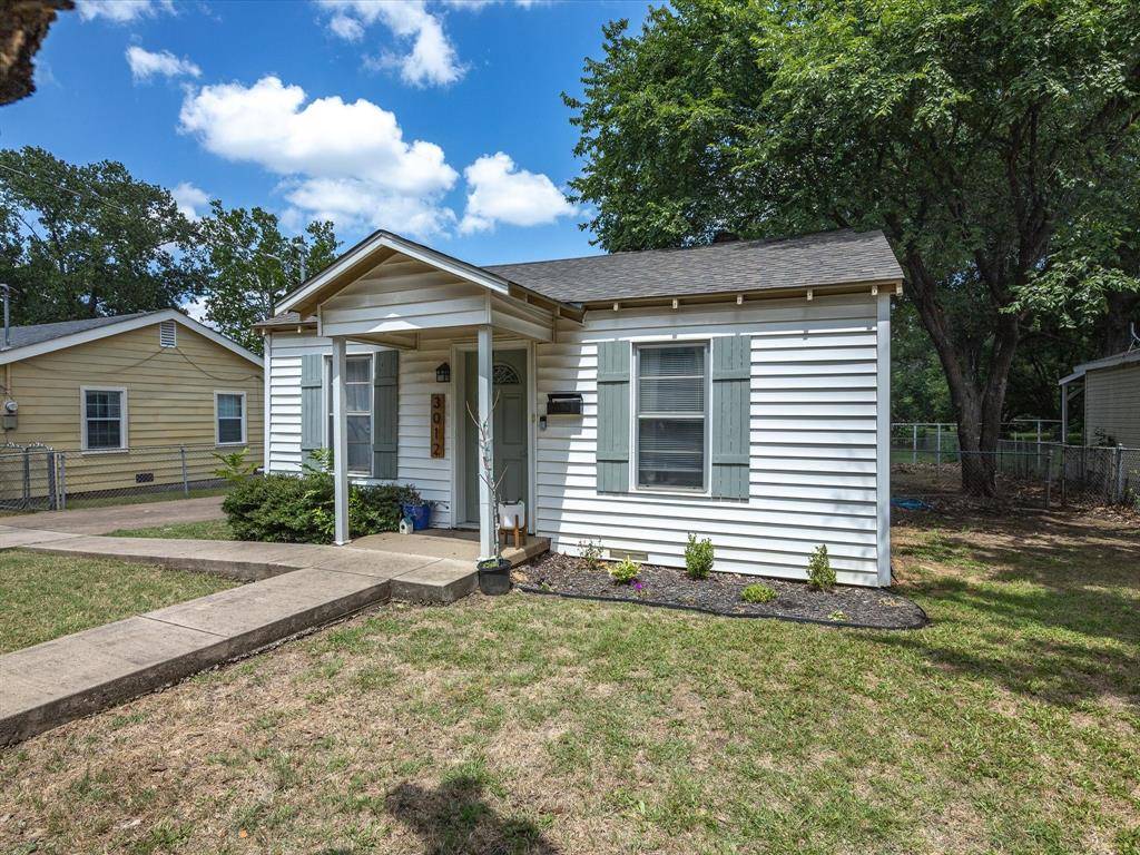 3012 Gene Lane, Haltom City, TX 76117