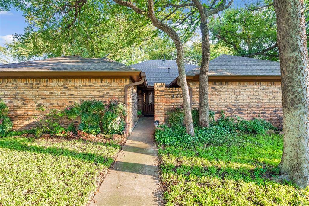 4307 Churchwood Drive, Arlington, TX 76016