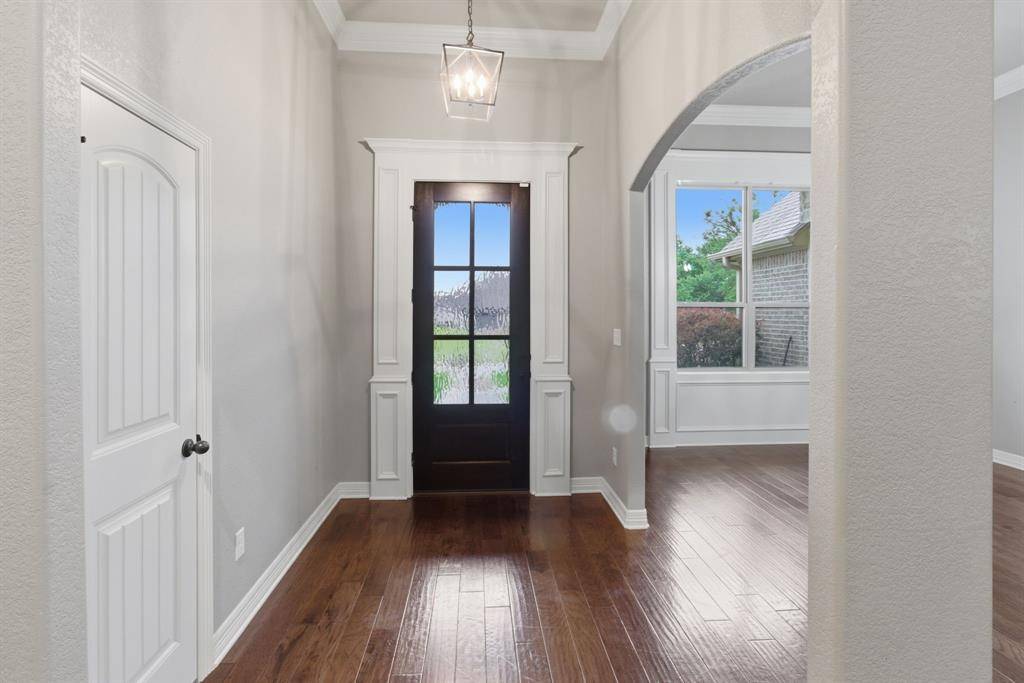 7765 Hickory Spring Lane, Tyler, TX 75703