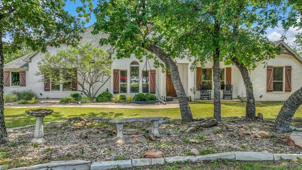 206 El Dorado Trail, Millsap, TX 76066