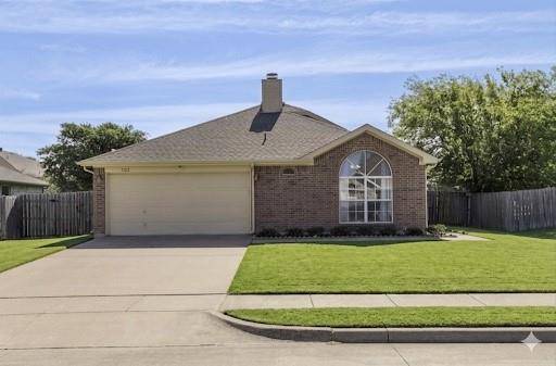 1322 Indian Wells Trail, Midlothian, TX 76065