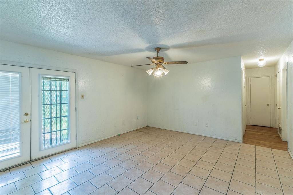 10431 Kinslow Drive, Dallas, TX 75217