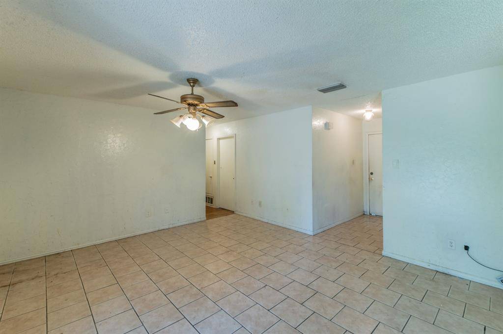 10431 Kinslow Drive, Dallas, TX 75217