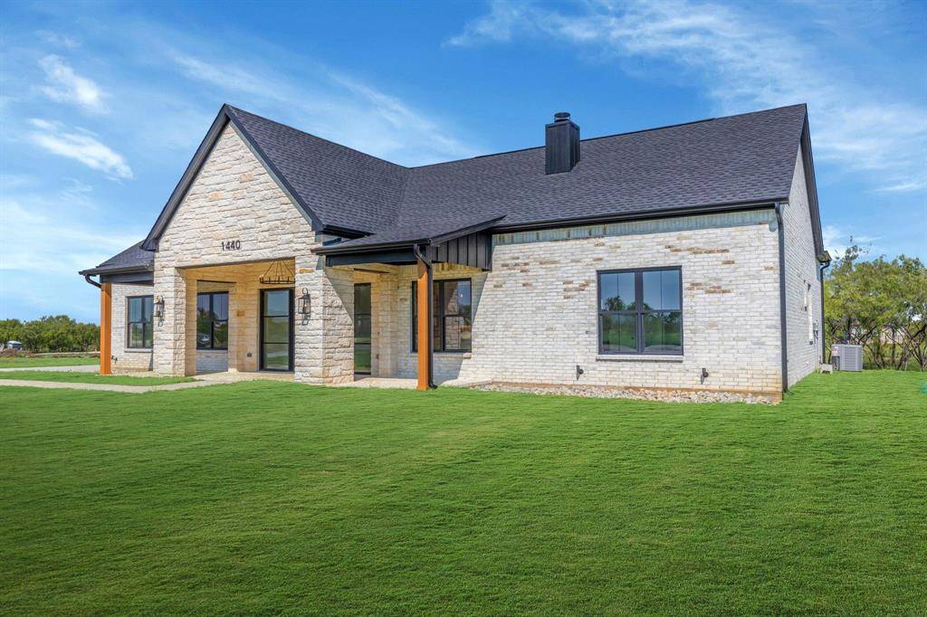 1440 Saguaro Trail, Joshua, TX 76058