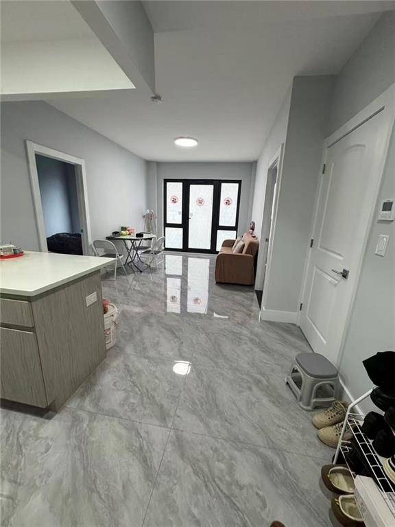 811 45th ST #5D, Brooklyn, NY 11220