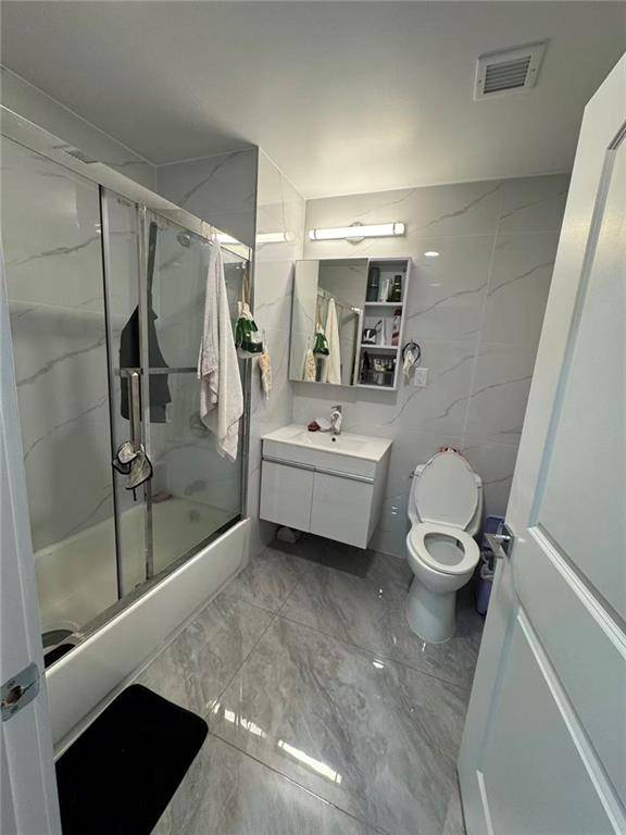 811 45th ST #5D, Brooklyn, NY 11220