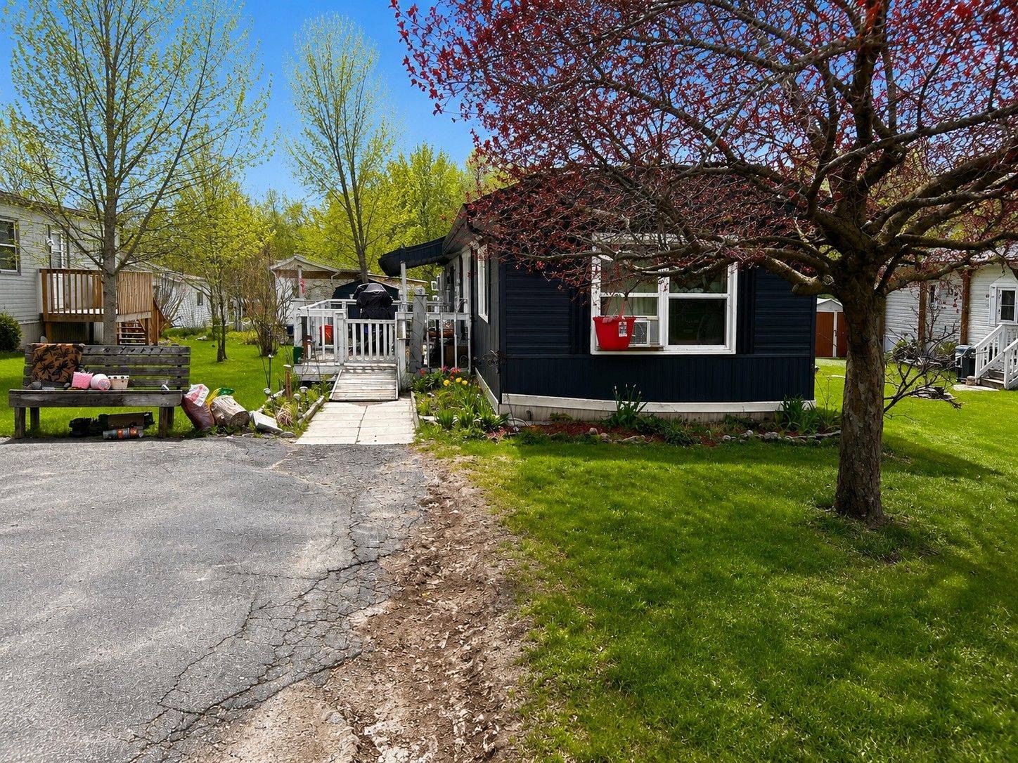 38 Northland RD, Midland, ON L4R 0B9