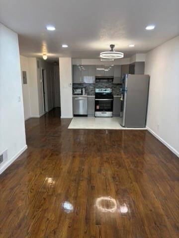 56 Whitaker PL #2, Staten  Island, NY 10304