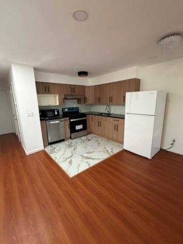 56 Whitaker PL #3, Staten  Island, NY 10304