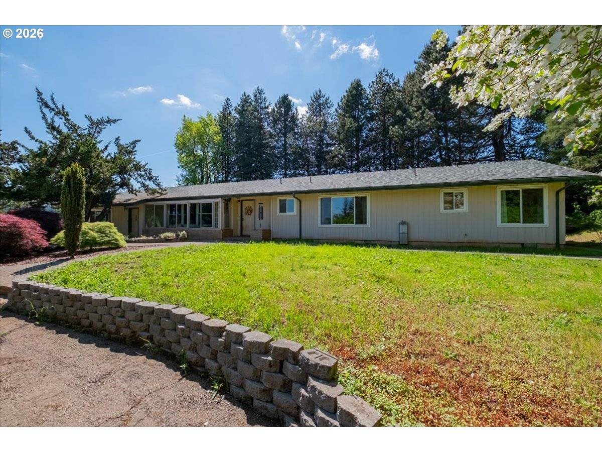 27800 Liberty Rd, Sweet Home, OR 97386