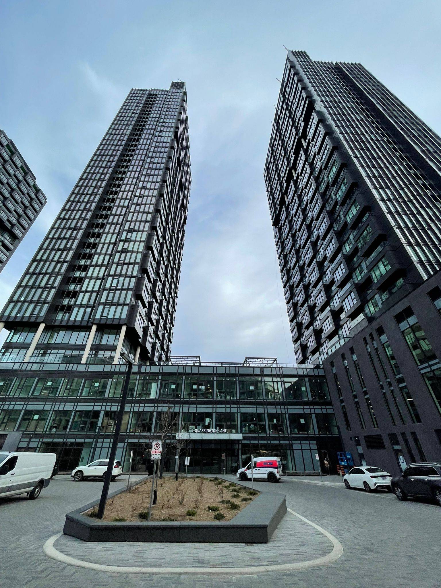 1 Quarrington LN #3806, Toronto C13, ON M3C 0S4