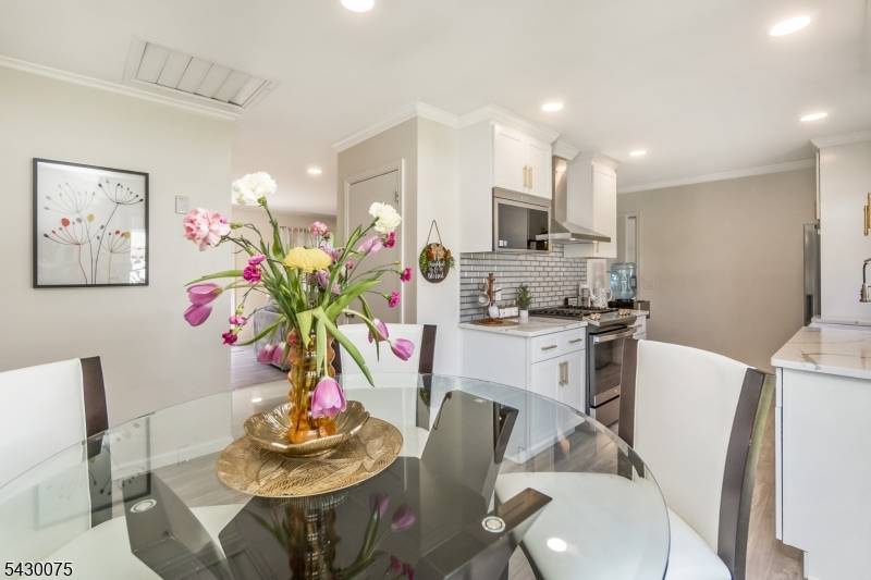 355 Kent St, Phillipsburg Town, NJ 08865
