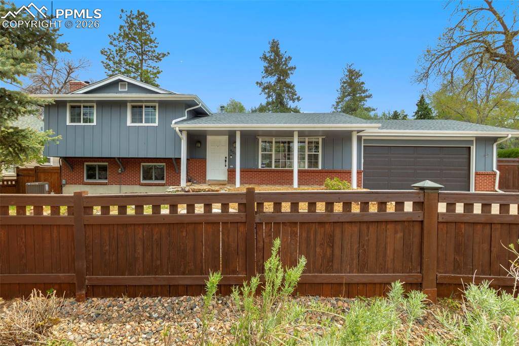 509 W Cheyenne RD, Colorado Springs, CO 80906