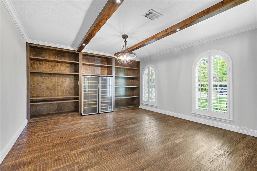 7632 Tallow Drive, Irving, TX 75063
