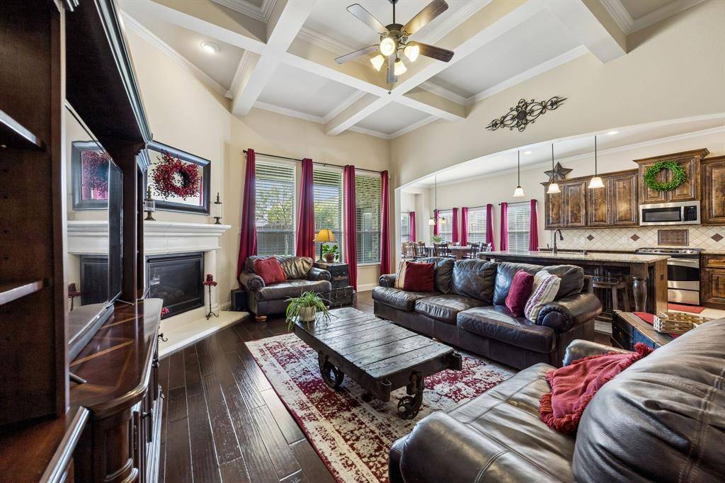 1708 Crescent Oak Street, Wylie, TX 75098