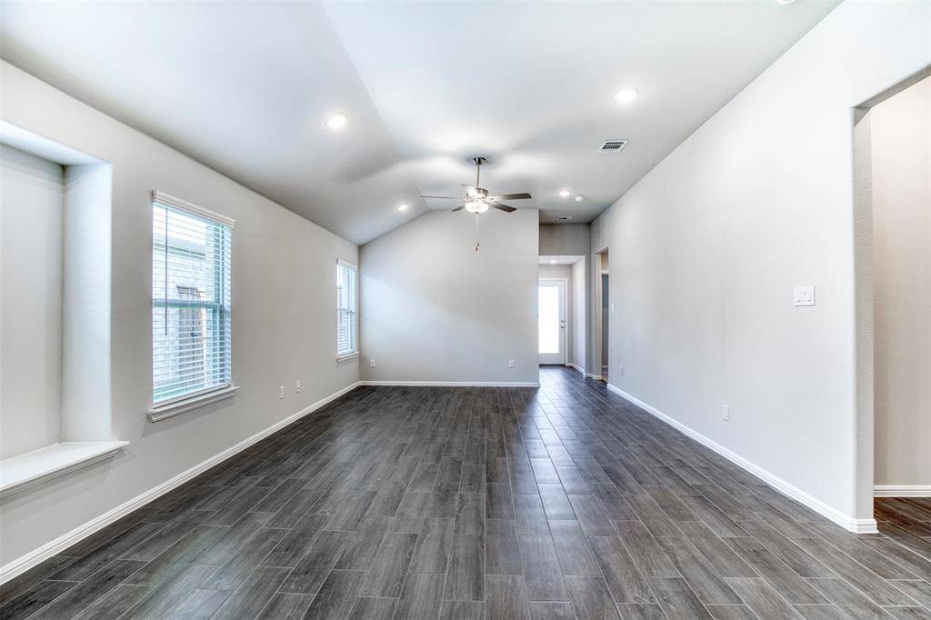 7108 Calshot Road, Pilot Point, TX 76258