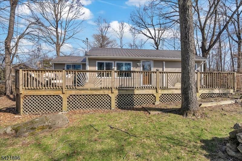 128 Birch Rd, Vernon Twp., NJ 07422