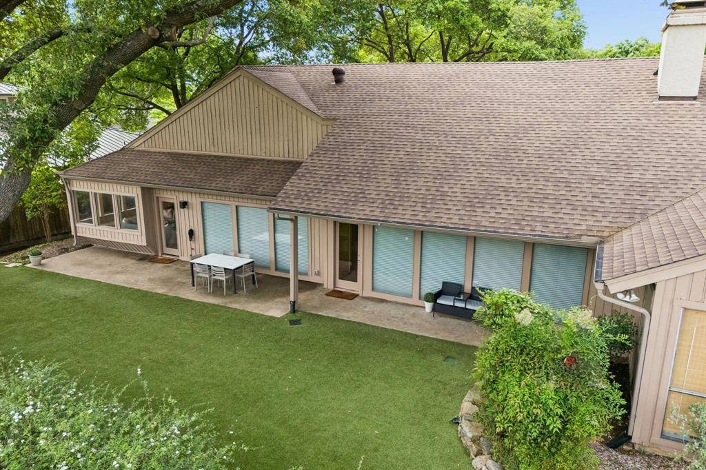 9530 Moss Haven Drive, Dallas, TX 75231