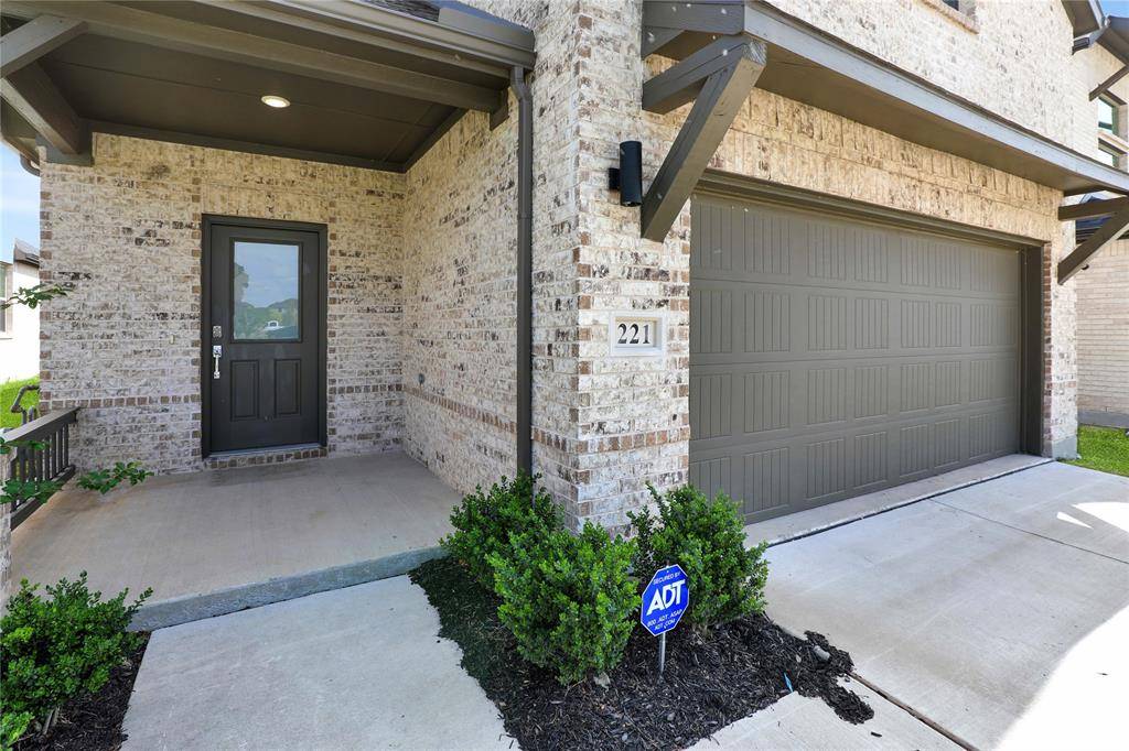 221 Caliber Court, Princeton, TX 75071