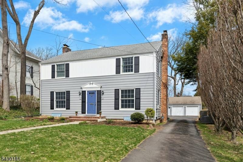 240 Clark St, Westfield Town, NJ 07090