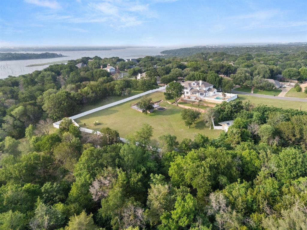 14010 Horseshoe Circle, Woodway, TX 76712