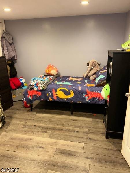 113 Vine St, Roselle Boro, NJ 07203