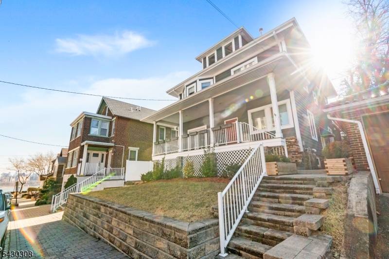 19 78Th St, North Bergen Twp., NJ 07047