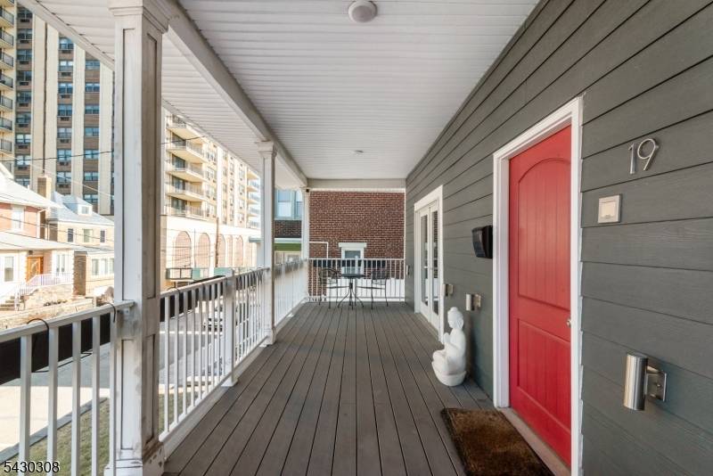 19 78Th St, North Bergen Twp., NJ 07047