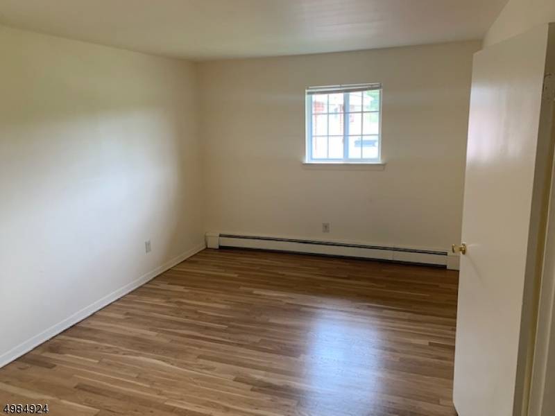 3 Swartswood Rd #20, Newton Town, NJ 07860